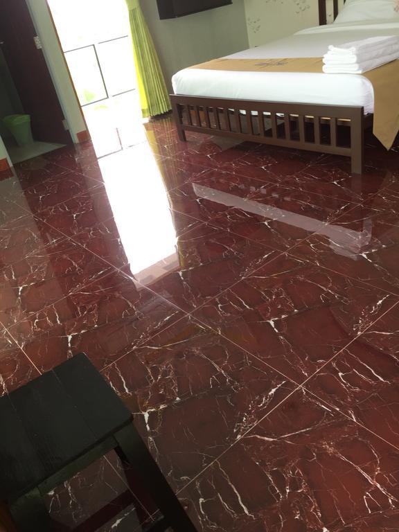 Por-Ho Boutique Hotel Nakhonratchasima Quarto foto